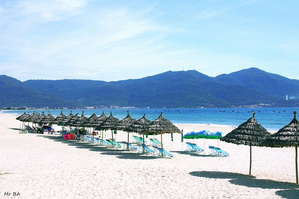 8 MOST BEAUTIFUL BEACHES OF DA NANG